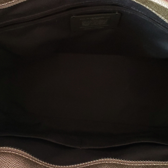 Handbag - Picture 2 of 2